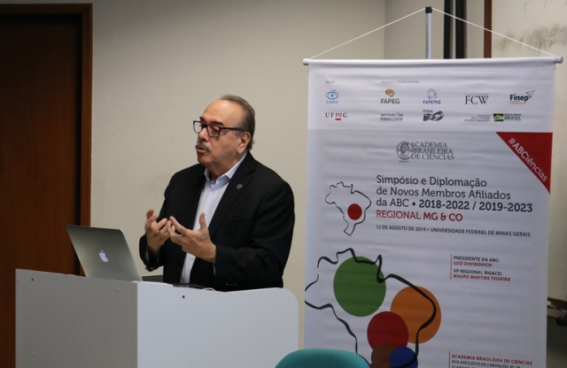 Evaldo F. Vilela (FAPEMIG/Membro Titular da ABC)