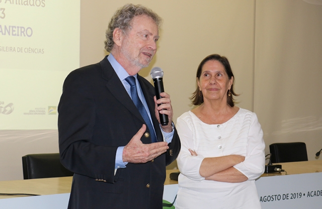 Luiz Davidovich (Presidente da ABC) e Lucia Previato (vice-presidente regional Rio de Janeiro)